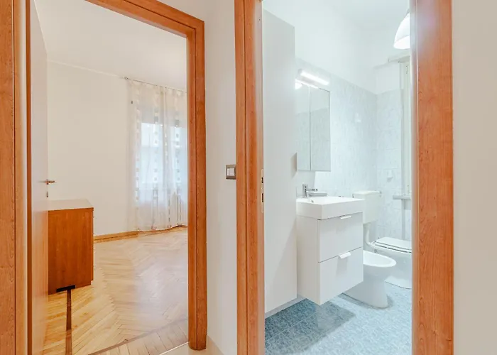 Guesthost - Cozy - Live In Style!